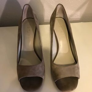 1.State women’s heels